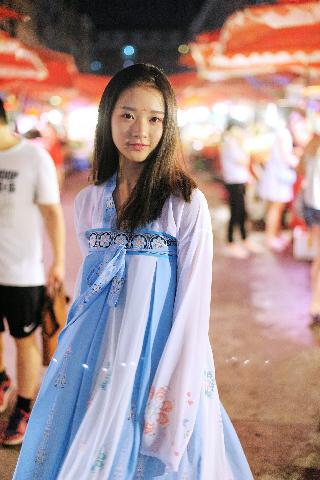 爸爸我是你媳妇中字头英文